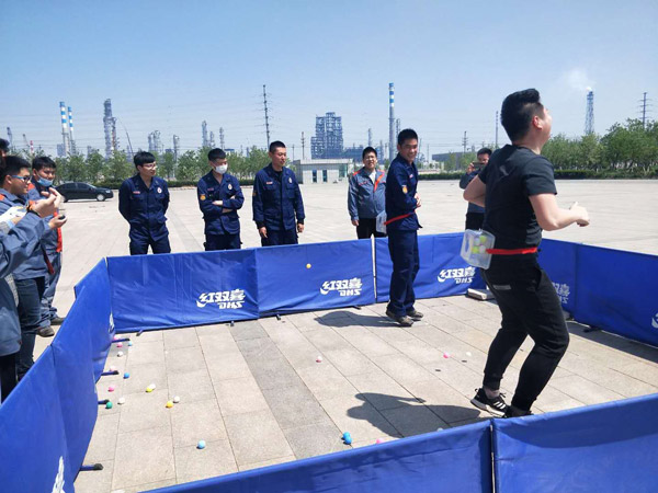 石化公司組織“喜慶五一·趣味運動會”