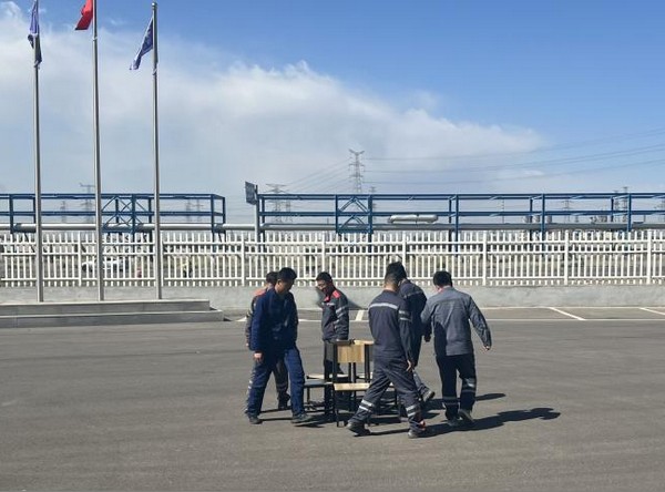 “凝聚提升 團結奮進”SBOBET利记倉儲五一趣味運動會圓滿完成